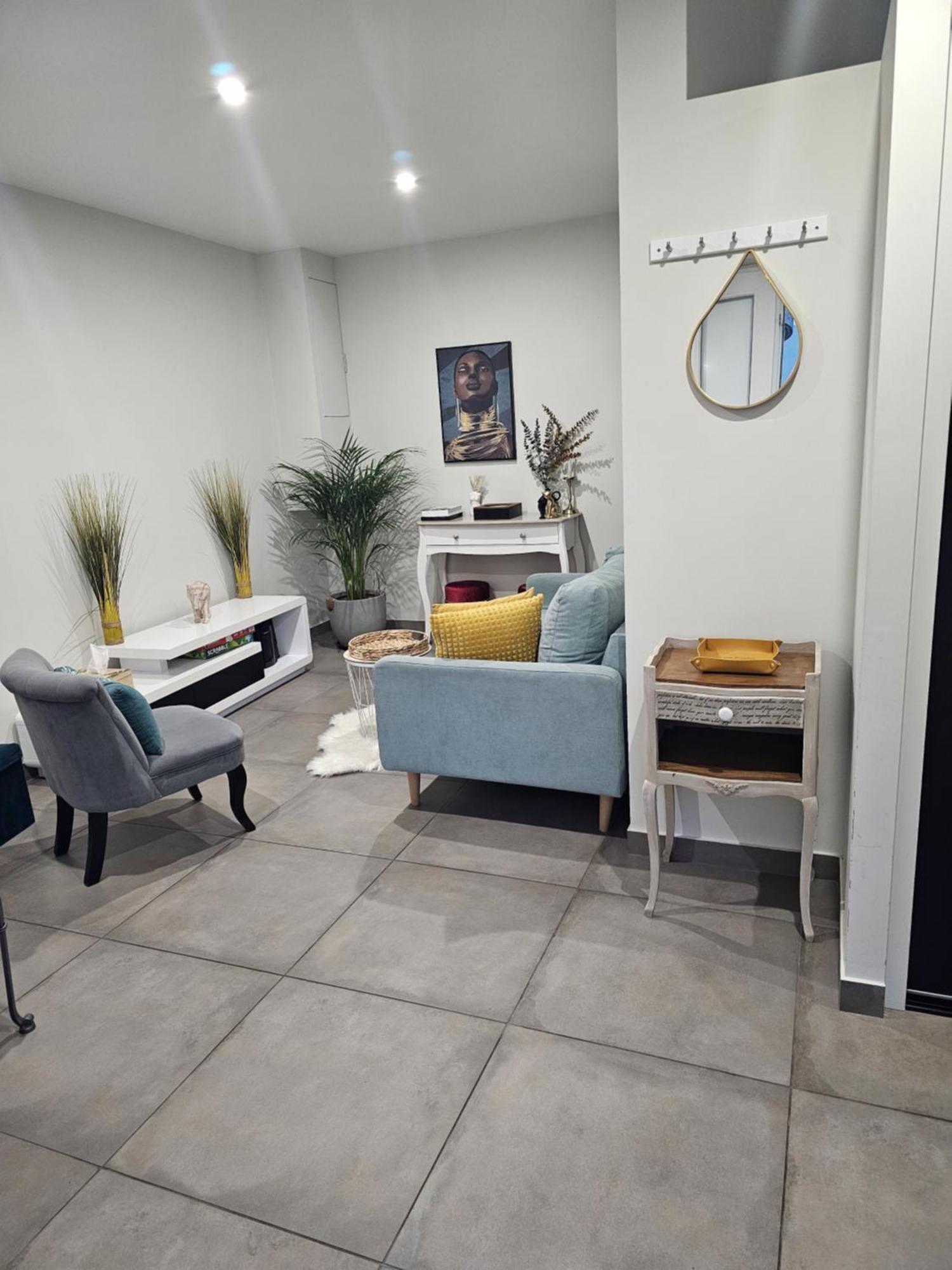 Studio Meuble - Comme A La Maison Belfort Εξωτερικό φωτογραφία